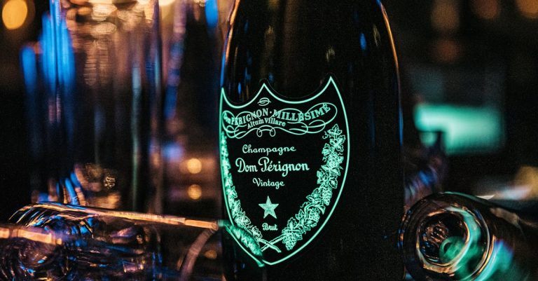 Les Meilleurs Accords Mets et Champagne avec Dom Pérignon pour une Expérience Exquise